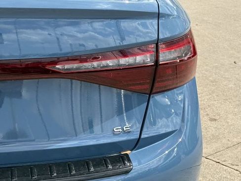 New 2026 Volkswagen Jetta SE FWD image 5