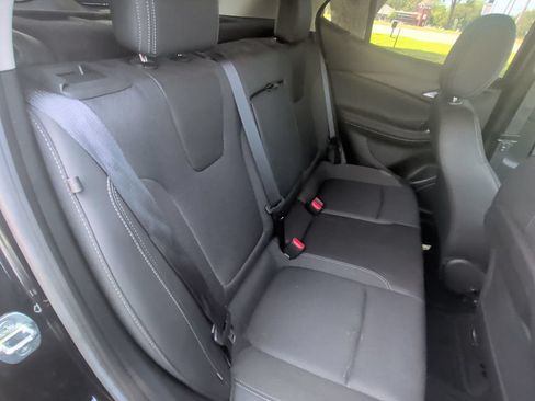 Used 2023 Buick Encore GX Select w/ Sport Touring Package FWD image 22