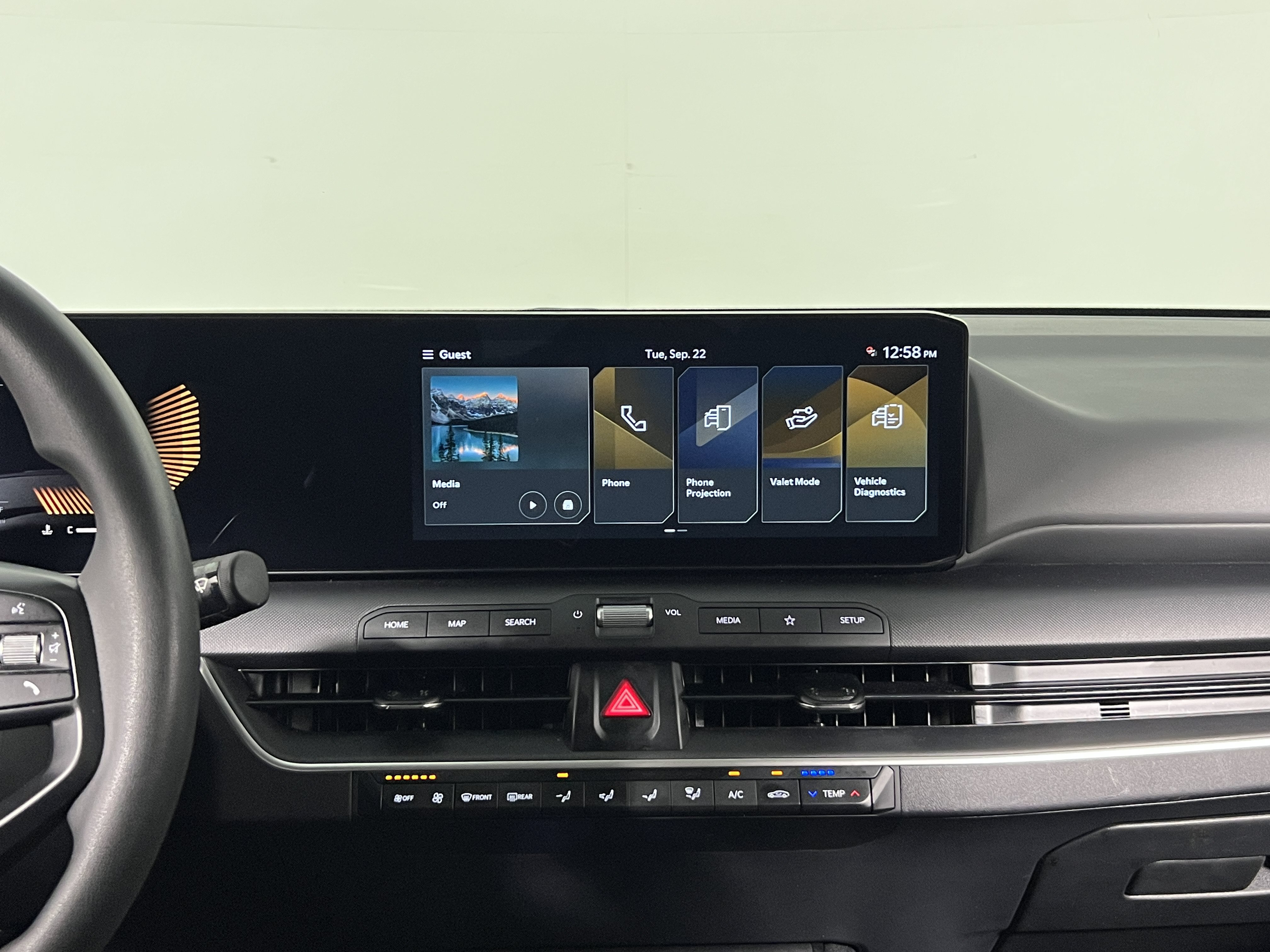 Used 2025 Kia K4 FWD image 17