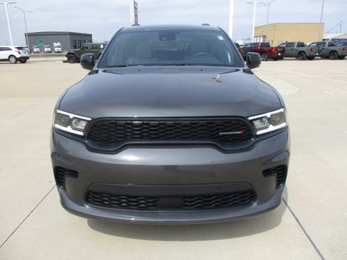 Used 2024 Dodge Durango GT AWD/4WD image 9