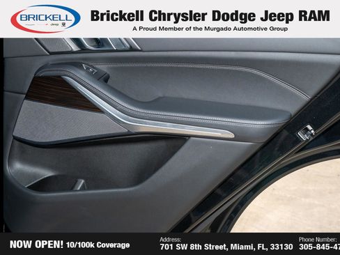 Used 2024 BMW X5 xDrive50e image 15