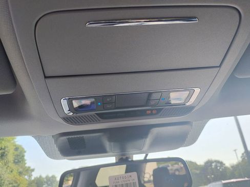 New 2026 Ford F250 Lariat image 24