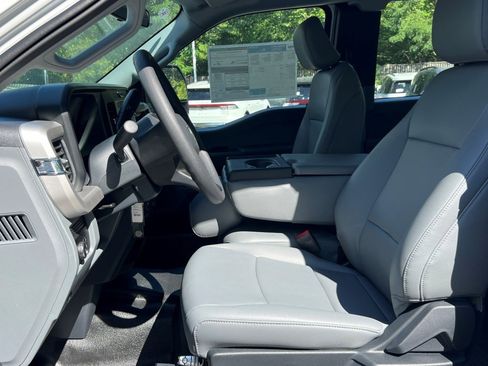 New 2026 Ford F250 XL w/ XL Off-Road Package image 14
