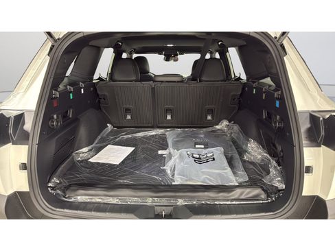 Certified 2026 Subaru Outback Limited XT w/ Premium/Limited Package AWD/4WD image 38