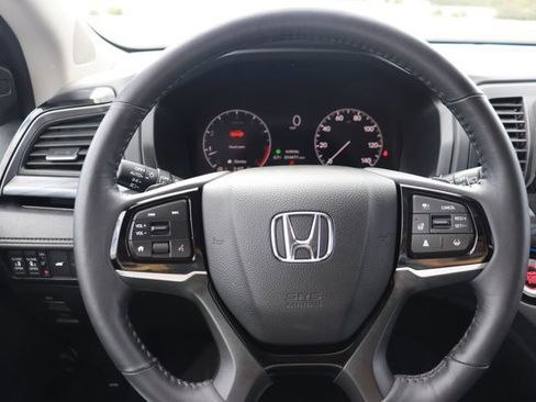 Used 2025 Honda Odyssey Elite image 20