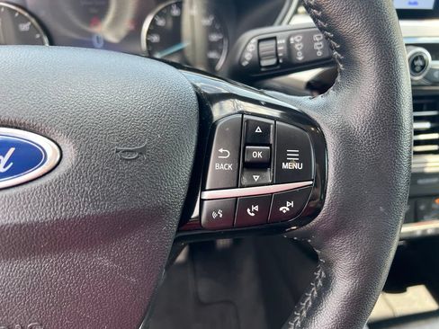 Used 2021 Ford Escape SE w/ SE Sport Appearance Package AWD/4WD image 39