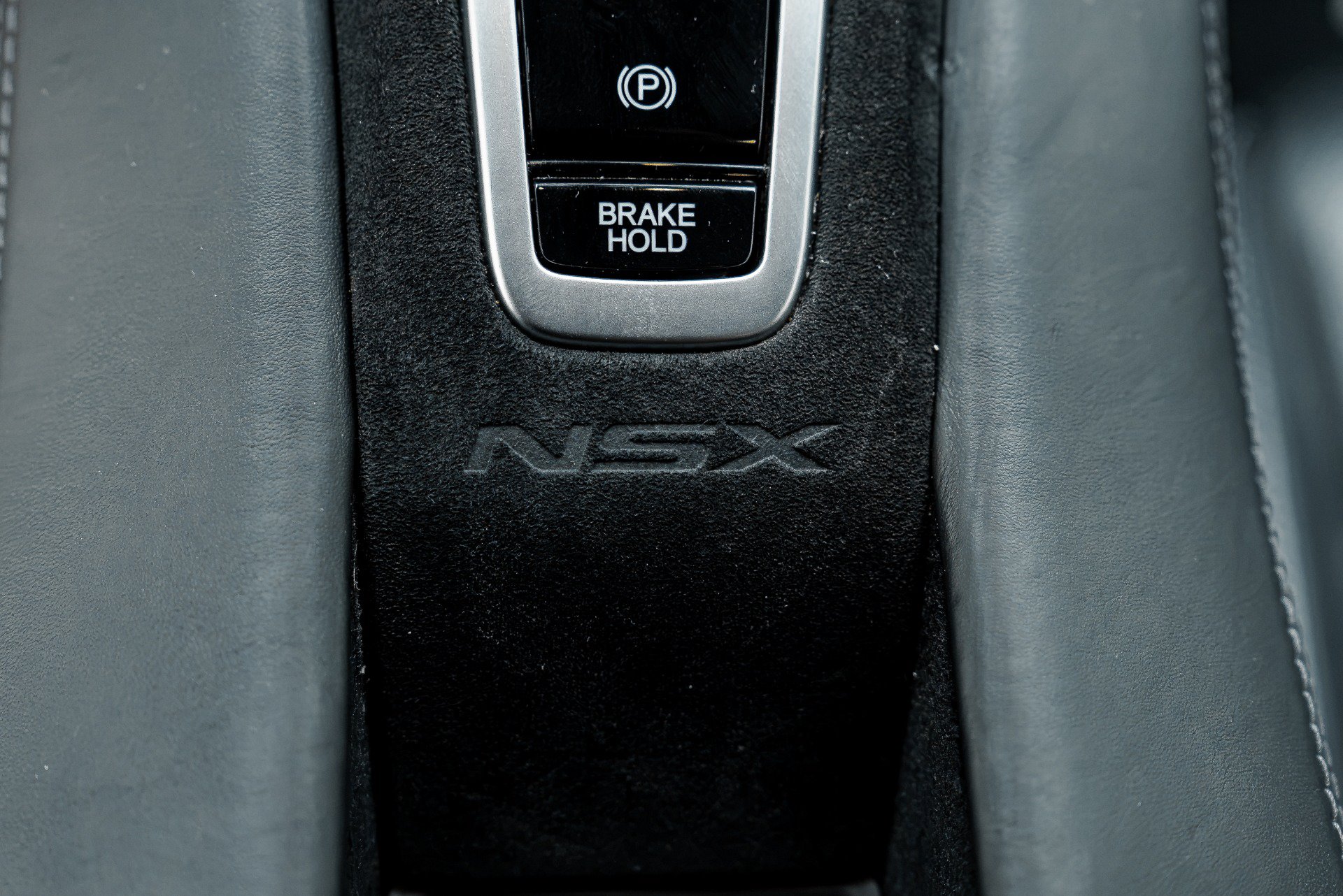 Used 2017 Acura NSX AWD/4WD image 45