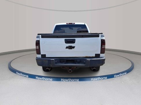 Used 2010 Chevrolet Silverado 1500 LT w/ Power Pack Plus AWD/4WD image 5
