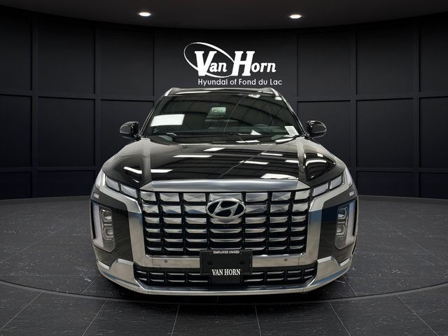 Used 2024 Hyundai Palisade Calligraphy AWD/4WD image 2