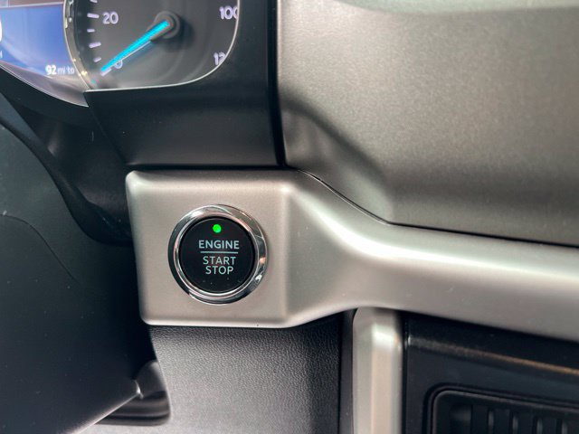 Used 2023 Ford Expedition XLT AWD/4WD image 33
