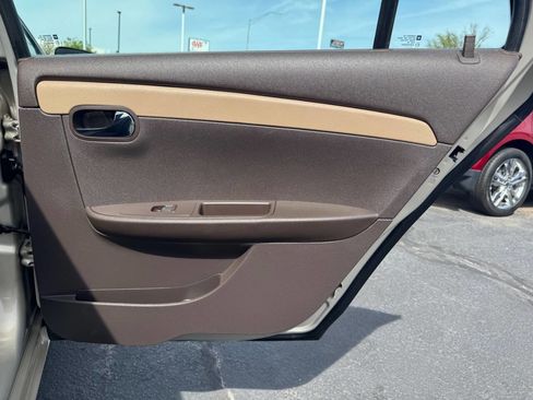 Used 2012 Chevrolet Malibu LS image 21