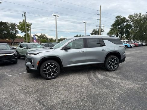 New 2026 Chevrolet Traverse High Country AWD/4WD image 3