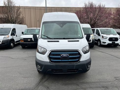 Used 2022 Ford E-Transit 148 High Roof Extended image 2