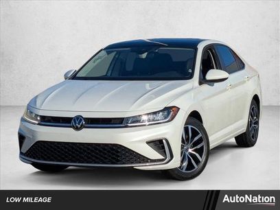 Used 2025 Volkswagen Jetta SE