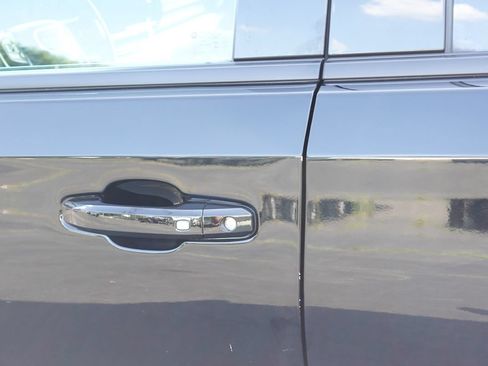 Used 2024 GMC Sierra 1500 Elevation AWD/4WD image 16