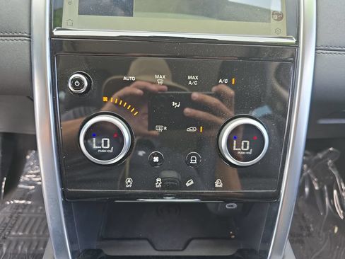 Used 2023 Land Rover Discovery Sport S AWD/4WD image 27