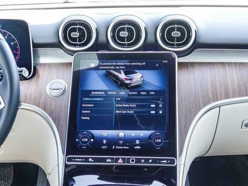 Used 2025 Mercedes-Benz C 300 Sedan image 13