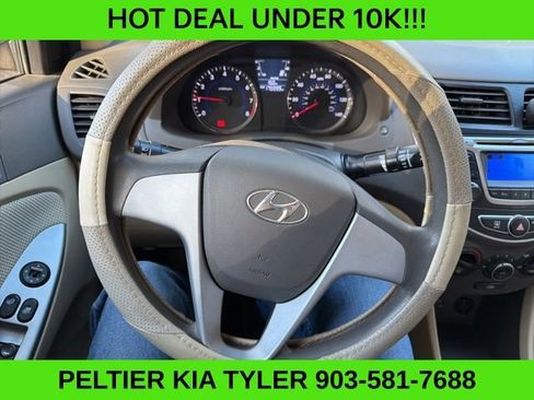 Used 2014 Hyundai Accent GLS image 16