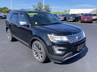 Used 2017 Ford Explorer Platinum AWD/4WD video 1
