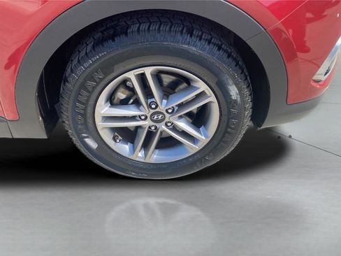 Used 2017 Hyundai Santa Fe Sport image 17