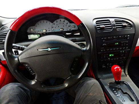 Used 2002 Ford Thunderbird RWD image 13