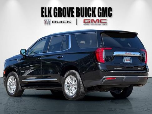 Used 2024 GMC Yukon SLT AWD/4WD image 6