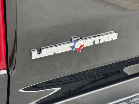 Used 2022 RAM 1500 Lone Star image 12