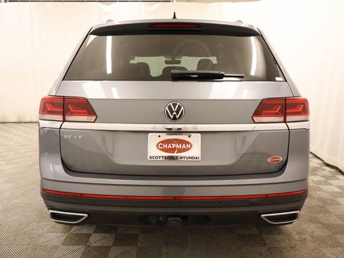 Used 2023 Volkswagen Atlas SE w/ Panoramic Sunroof Package FWD image 5