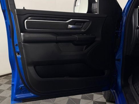 Used 2022 RAM 1500 Big Horn AWD/4WD image 11