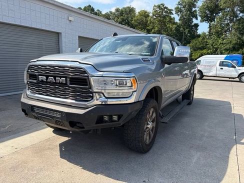 Used 2024 RAM 2500 Limited AWD/4WD image 53