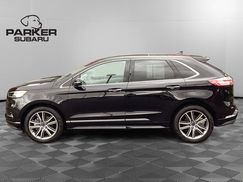 Used 2019 Ford Edge Titanium w/ Equipment Group 301A AWD/4WD image 2