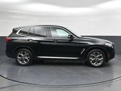 Used 2023 BMW X3 xDrive30i w/ Premium Package AWD/4WD image 3