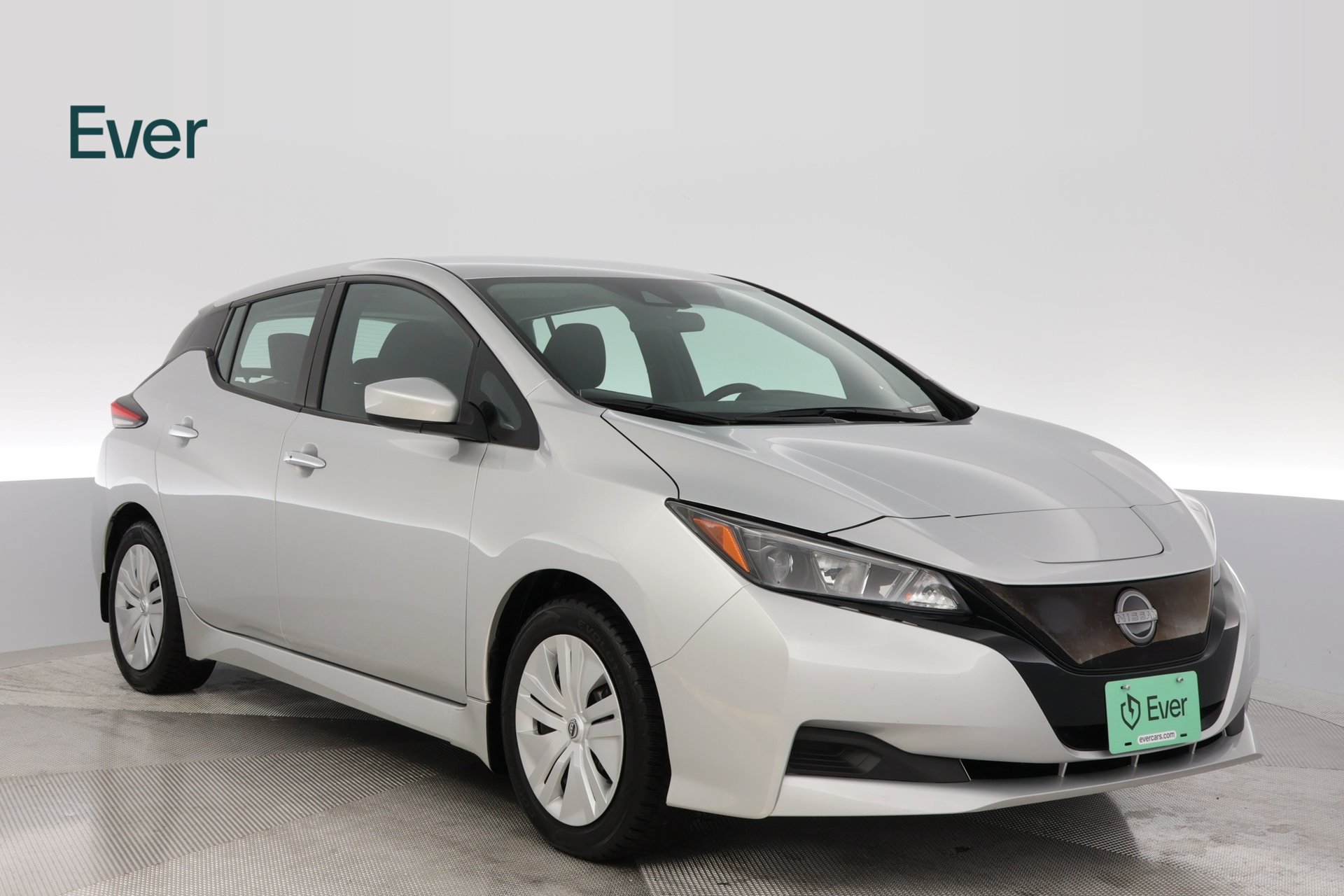 Used 2025 Nissan Leaf S FWD image 13