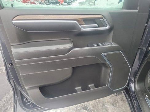 Used 2022 Chevrolet Silverado 1500 LT w/ Z71 Off-Road Package image 15