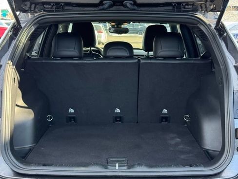 Used 2023 Jeep Compass Limited w/ Mopar Graphics Package image 10