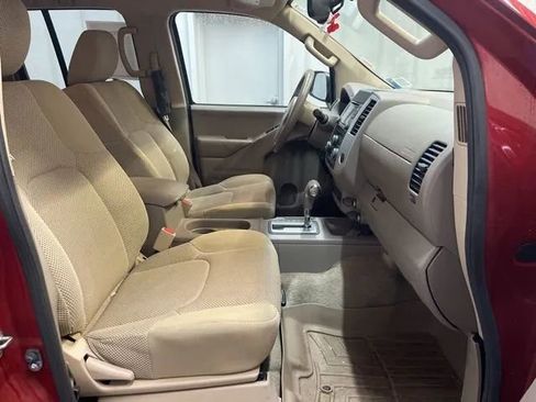 Used 2016 Nissan Frontier SV w/ SV Value Truck Package image 14