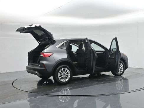 Certified 2022 Ford Escape SE w/ Convenience Package image 6