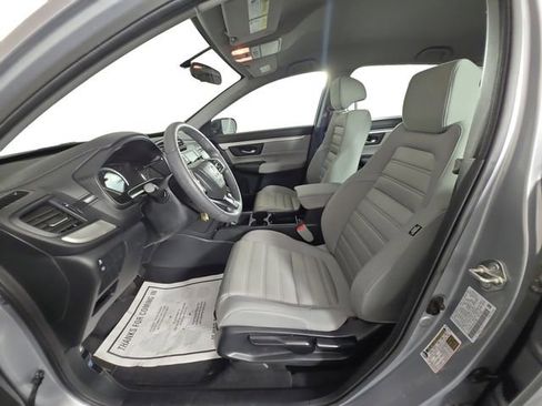 Used 2017 Honda CR-V LX image 9