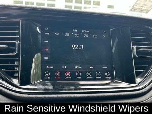 Used 2022 Dodge Durango GT RWD image 30