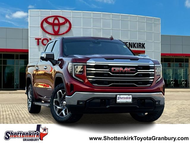 Used 2023 GMC Sierra 1500 SLT w/ SLT Premium Package AWD/4WD image 1