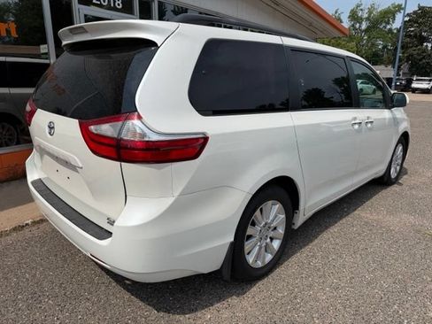Used 2016 Toyota Sienna XLE w/ Outdoor Package AWD/4WD image 6