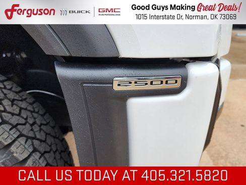New 2026 GMC Sierra 2500 AT4 w/ AT4 Premium Plus Package AWD/4WD image 12