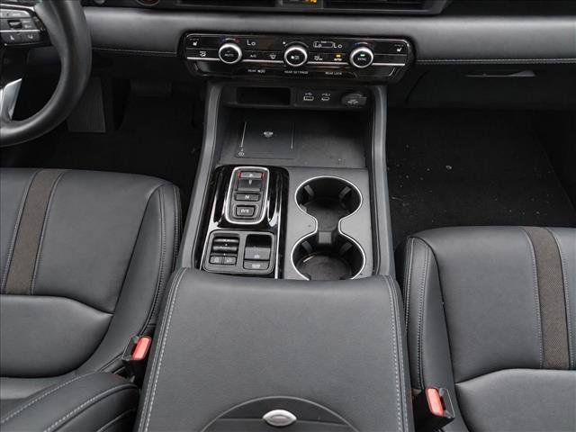Used 2023 Honda Pilot Touring image 26
