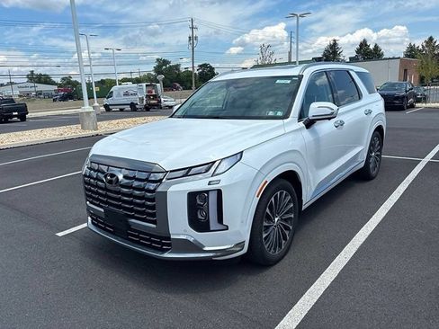 Used 2023 Hyundai Palisade Calligraphy w/ Winter Package AWD/4WD image 16