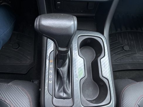 Used 2016 GMC Canyon SLE w/ All Terrain Package image 18