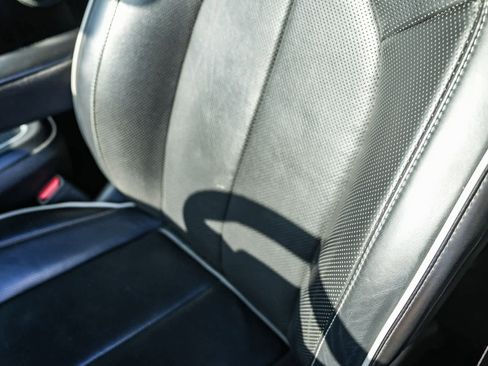 Used 2020 Chrysler Pacifica Limited w/ Advanced Safetytec Group image 24