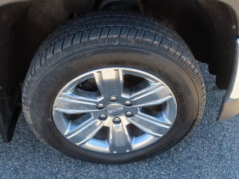 Used 2018 GMC Sierra 1500 SLT image 15