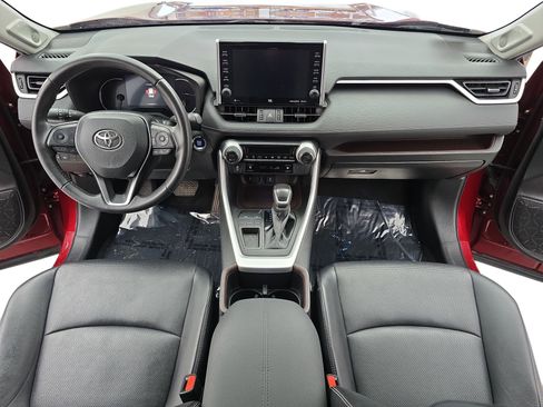 Used 2022 Toyota RAV4 Limited image 9