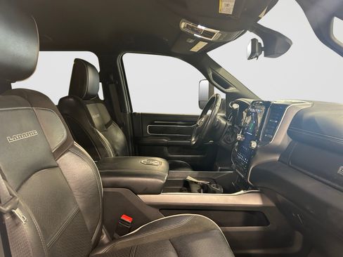 Used 2022 RAM 3500 Laramie AWD/4WD image 19
