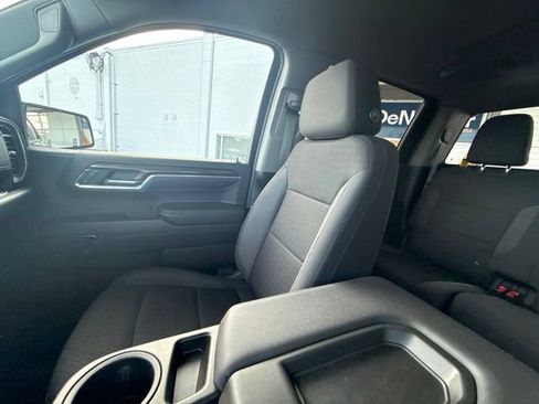 Used 2024 Chevrolet Silverado 1500 LT AWD/4WD image 29